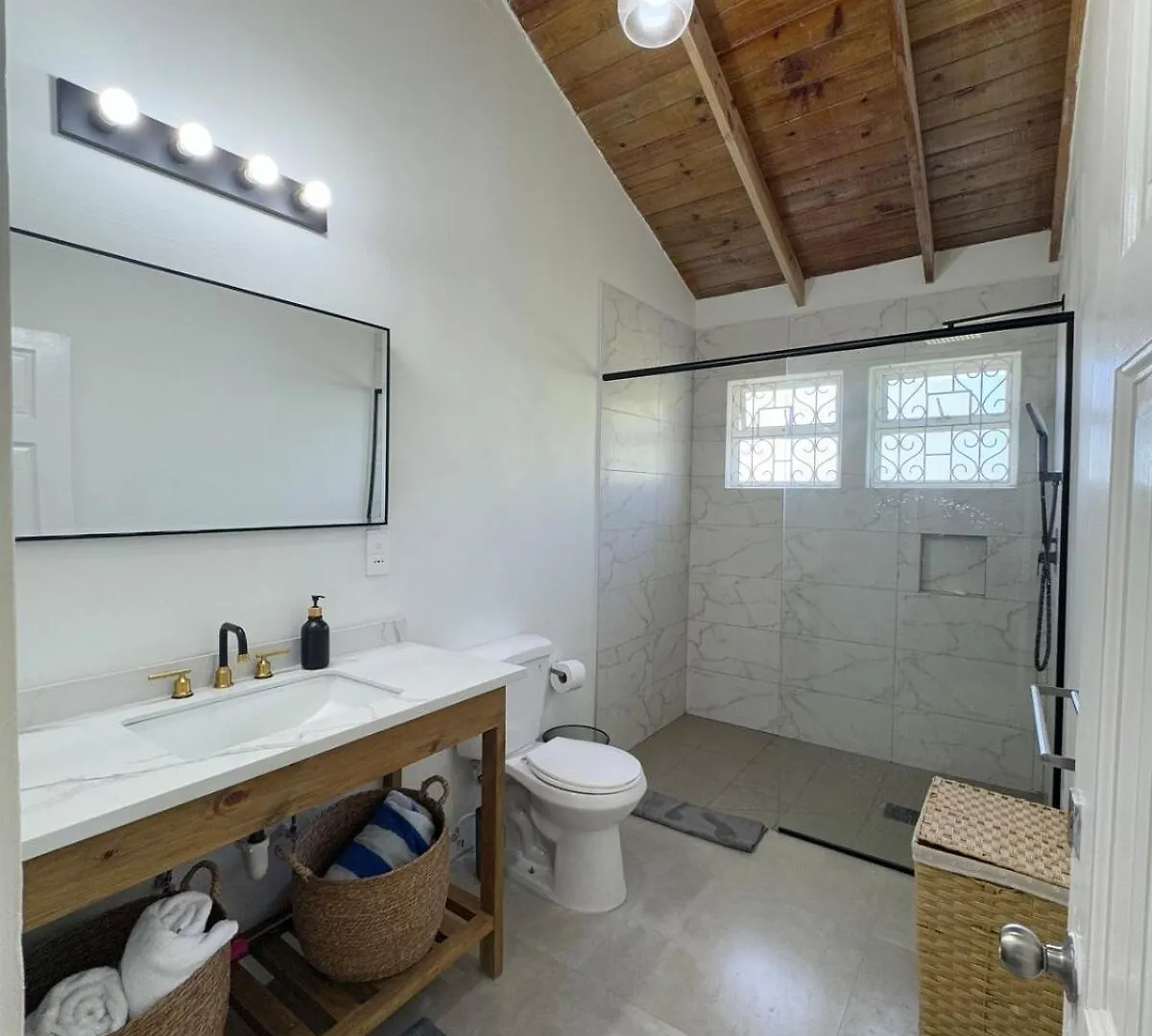 Villa La Mer Ocean View Marisule Ridge 그로스 아일릿